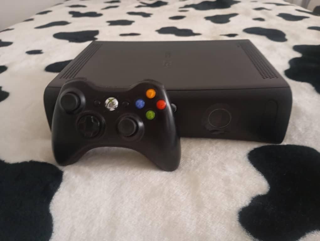 Xbox 360 ایکس باکس ۳۶۰|کنسول، بازی ویدئویی و آنلاین|شهریار, |دیوار