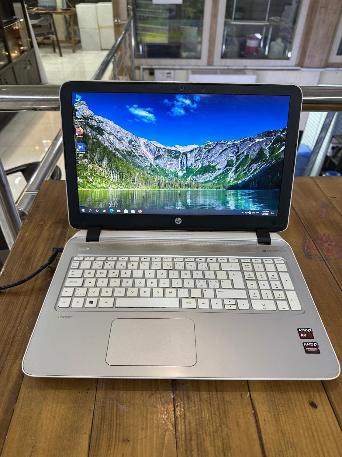 لپ تاپ اچ پی A8 نسل۶ گرافیک مجزا lap top HP|رایانه همراه|شیراز, زرهی|دیوار
