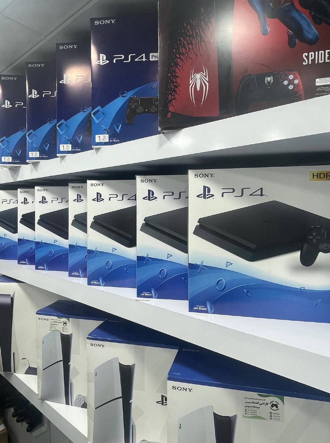 اخرین سری تولید ps۴ گرید ++Aب همراه شارژر دسته|کنسول، بازی ویدئویی و آنلاین|مشهد, سراب|دیوار