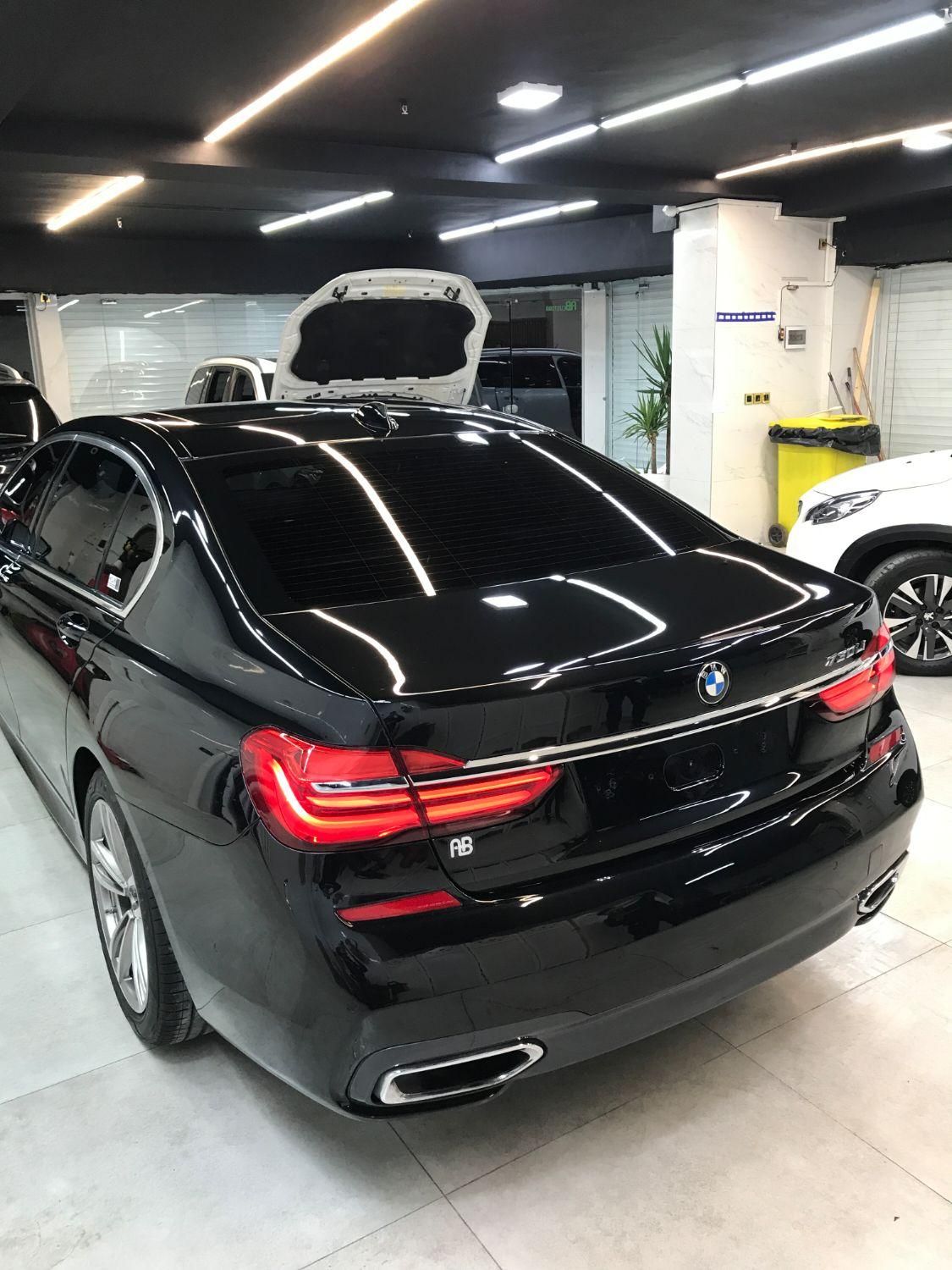 مرکز تخصصی شیشه دودی اصفهان|خدمات موتور و ماشین|اصفهان, خانه اصفهان|دیوار