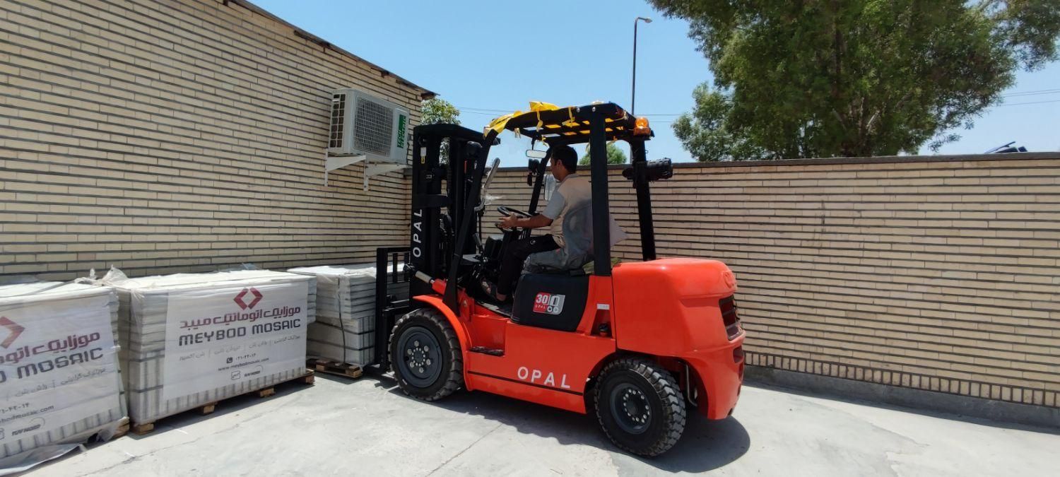 لیفتراک سیار تخلیه وبارگیری|خدمات حمل و نقل|بندرعباس, |دیوار