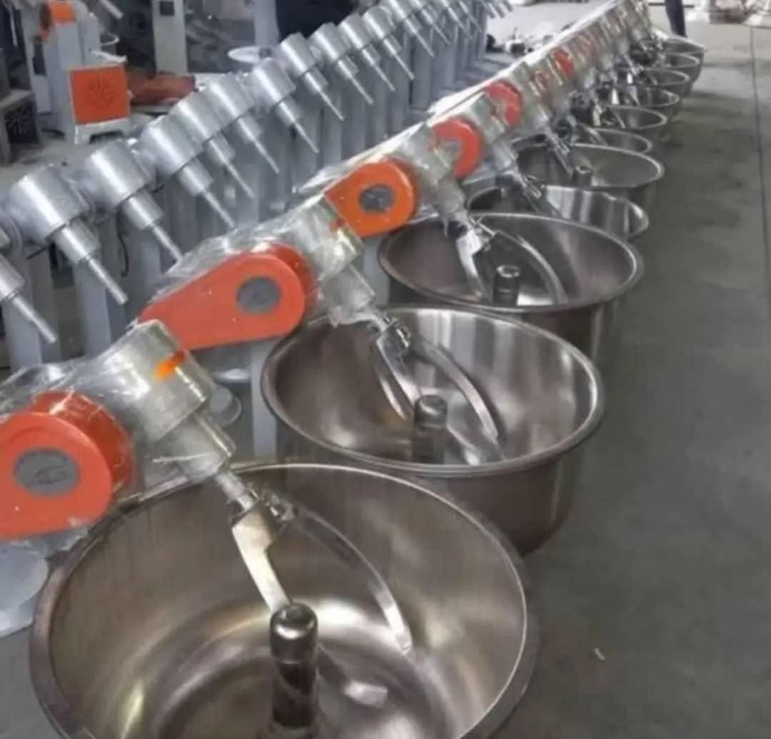 خمیرگیرفروش وتعمیر دستگاهای نانوایی قنادی|ماشین‌آلات صنعتی|تبریز, |دیوار