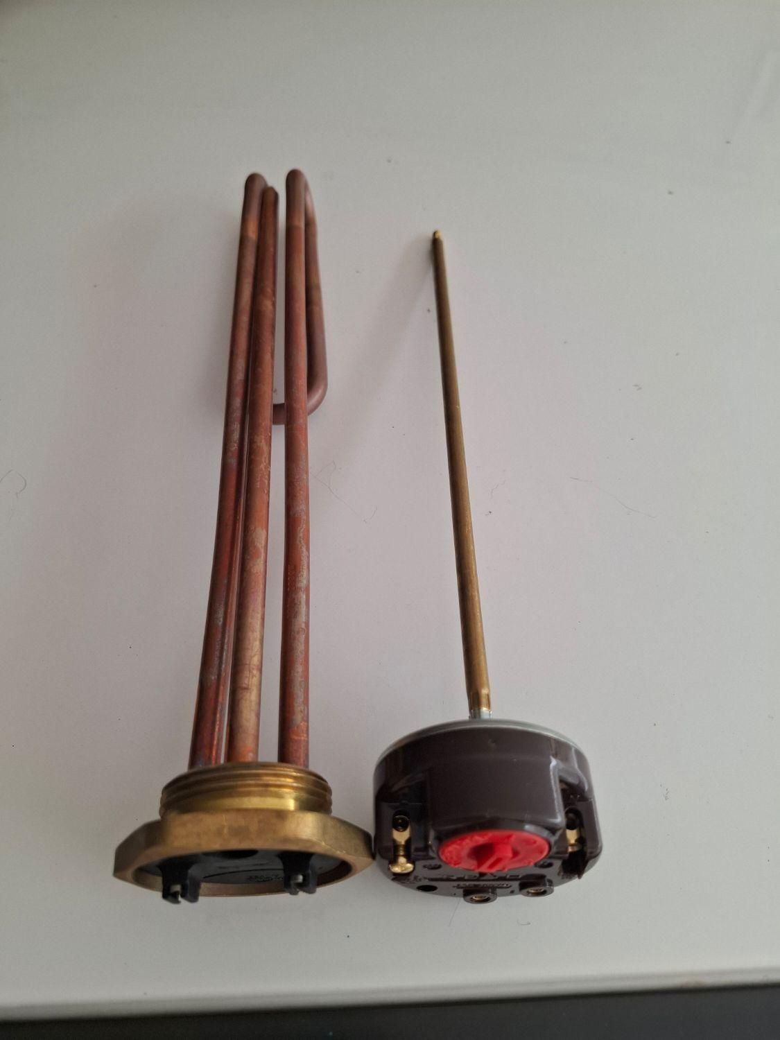 المنت آبگرمکنی با ترموستات ۲۰۰۰ وات|آبگرمکن، پکیج، شوفاژ|تهران, فردوسی|دیوار