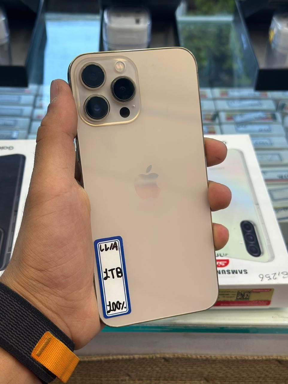 اپل iPhone 13 Pro Max با حافظهٔ ۱ ترابایت|موبایل|یزد, |دیوار