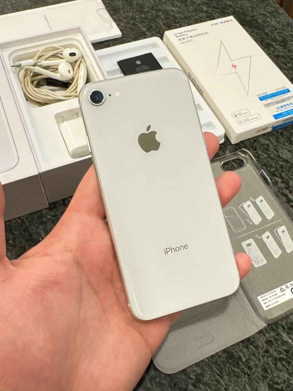 iphone 8 ایفون ۸ به شدت استثنایی و بدون مشابه|موبایل|تهران, ونک|دیوار