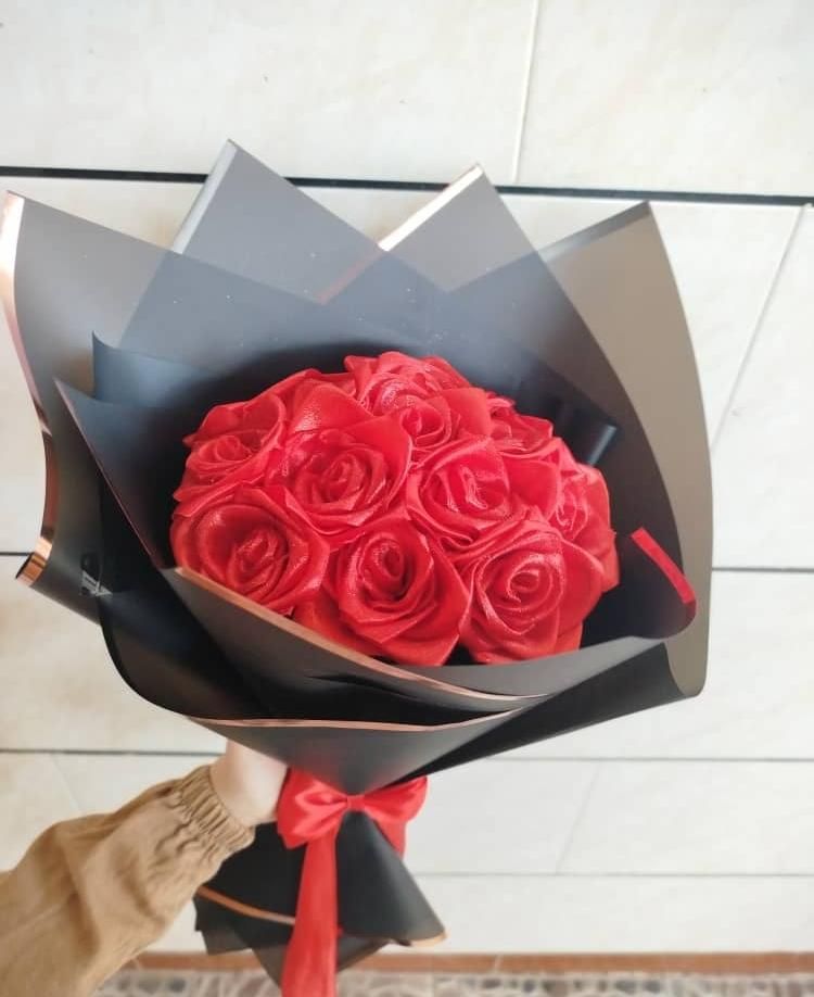 دسته گل قرمز|گل مصنوعی|بندر ماهشهر, |دیوار