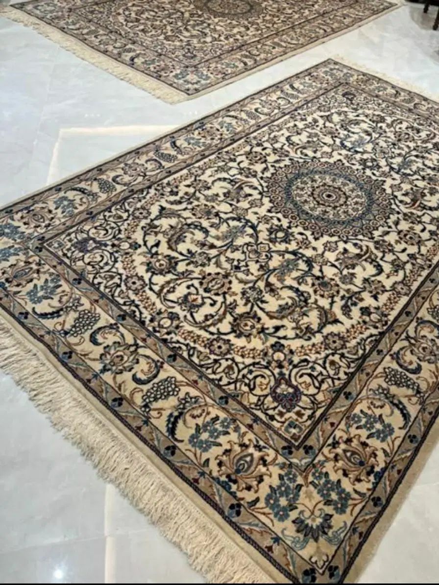 دو عدد فرش دستباف|فرش|مشهد, وکیل‌آباد|دیوار