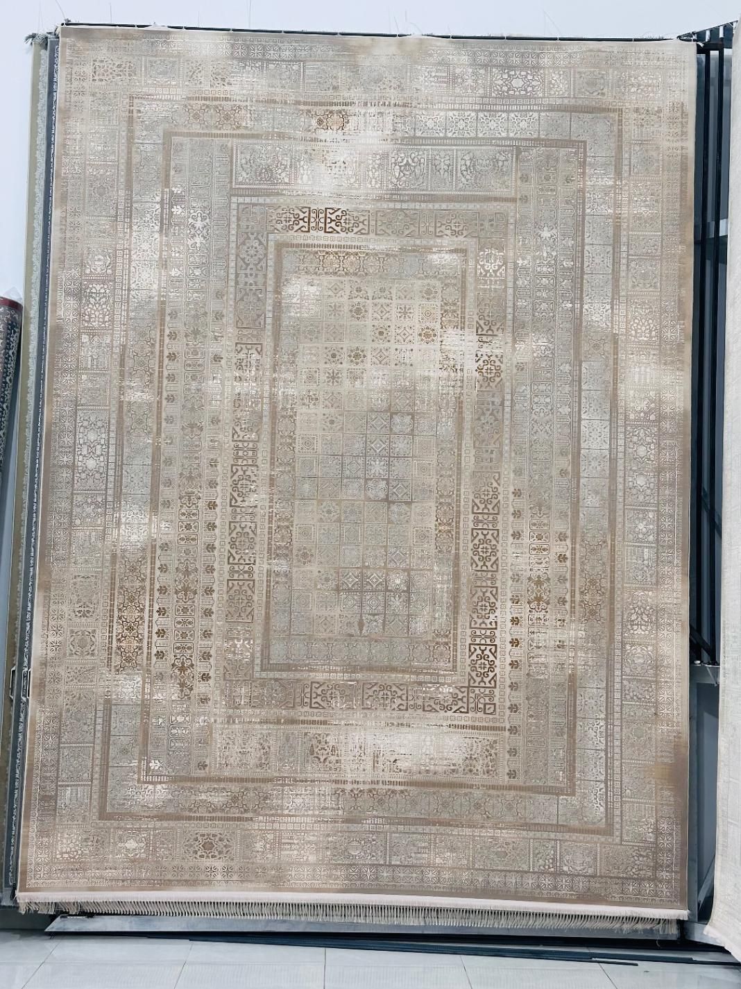 فرش مدل ساروق ۱۵۰۰ شانه ۱۲ متری در قصر فرش بوشهر|فرش|بوشهر, |دیوار