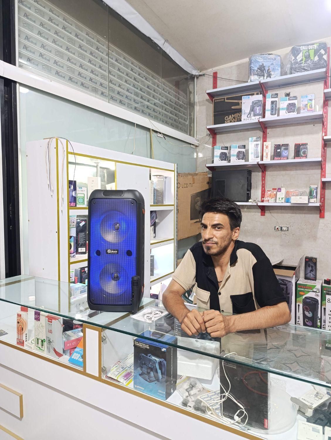 اسپیکر در سایز ها و اندازه های مختلف|پخشکننده همراه|نسیمشهر, |دیوار