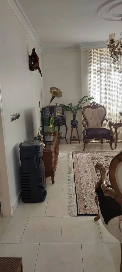 آپارتمان ۱۰۰ متری  بلوار هفت تیر .کوچه بانک مسکن|فروش آپارتمان|کرج, اصفهانی‌ها|دیوار