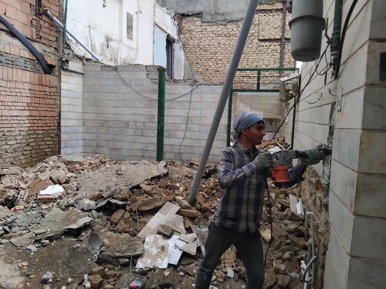 تخریب ساختمان،تخریب کلی و جزئی حمل نخاله|خدمات پیشه و مهارت|اسلام‌شهر, شهرک قائمیه|دیوار