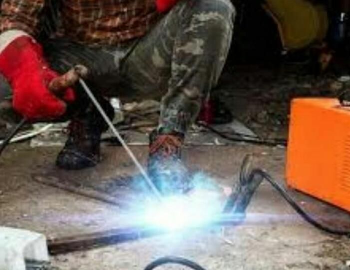 جوشکاری سیارخدمات اهنگری،تعمیرگیردر اهنی،خرده کاری|خدمات پیشه و مهارت|قم, باجک دو|دیوار