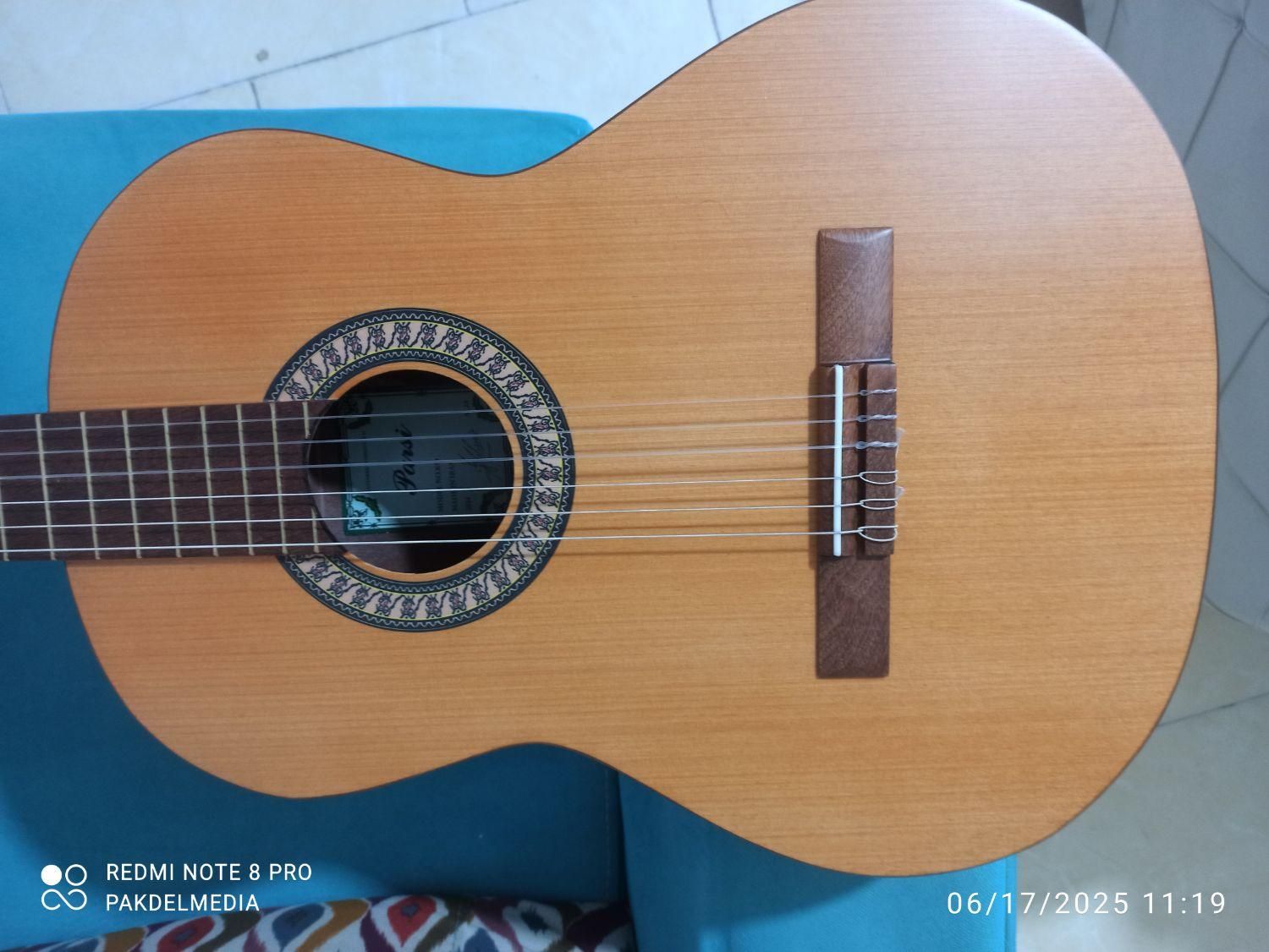 گیتار حرفه ای k90|گیتار، بیس، امپلیفایر|رودهن, |دیوار