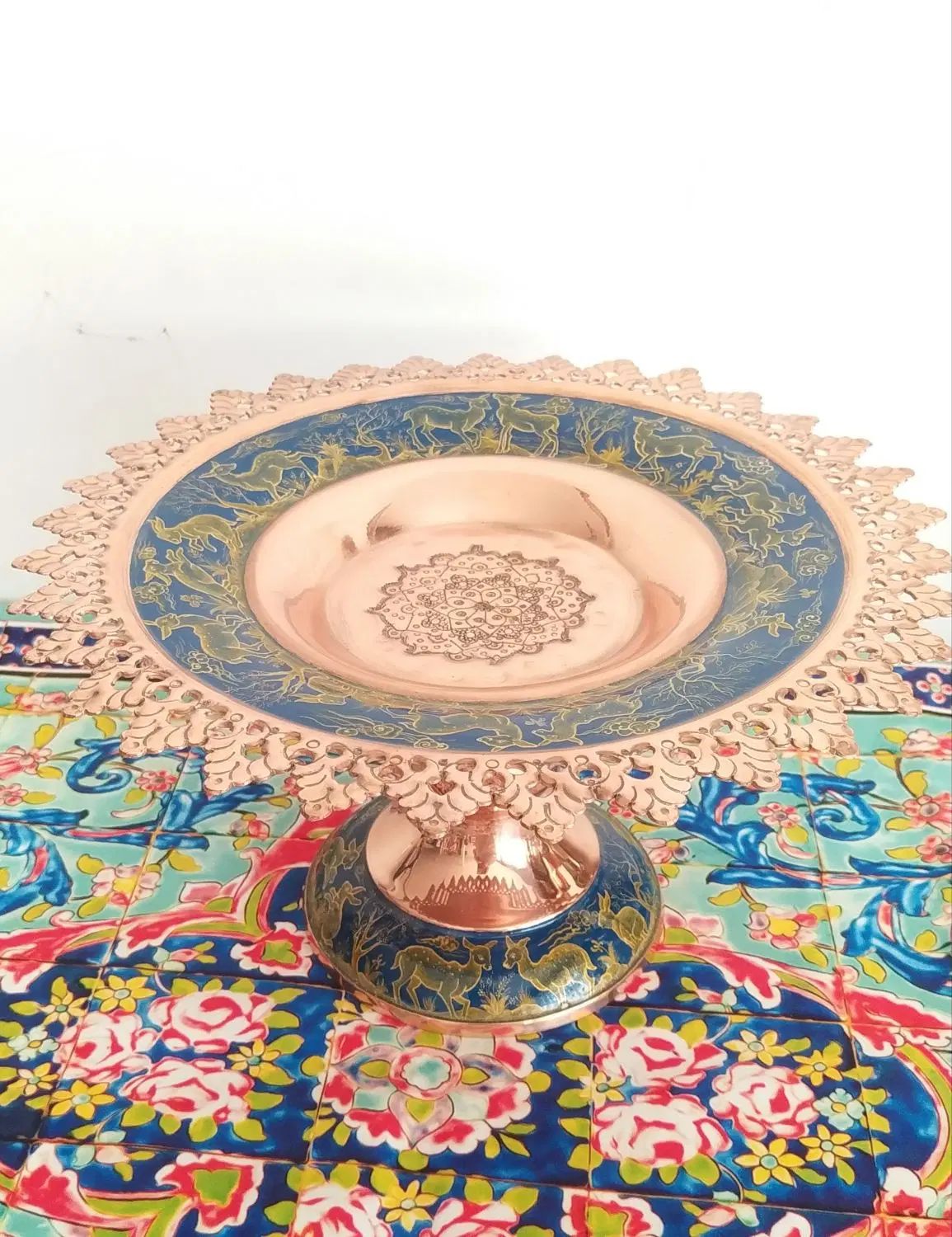 شیرینی خوری مسی.. تخفیف ویژه به علت ایراد جزئی|صنایع دستی و سایر لوازم تزئینی|تهران, گیشا|دیوار