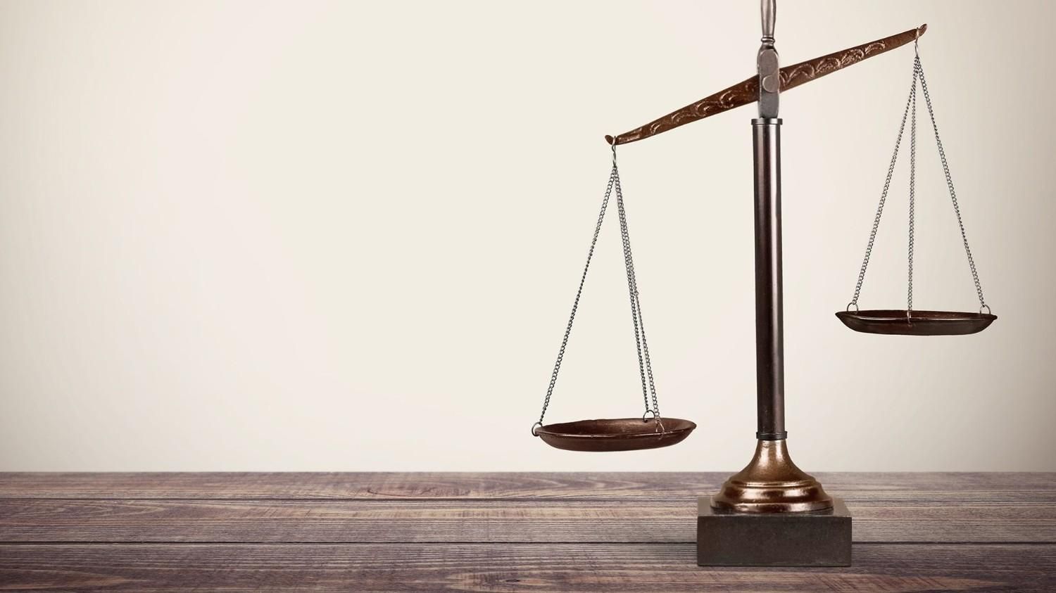 وکیل دادگستری|خدمات مالی، حسابداری، بیمه|زنجان, |دیوار