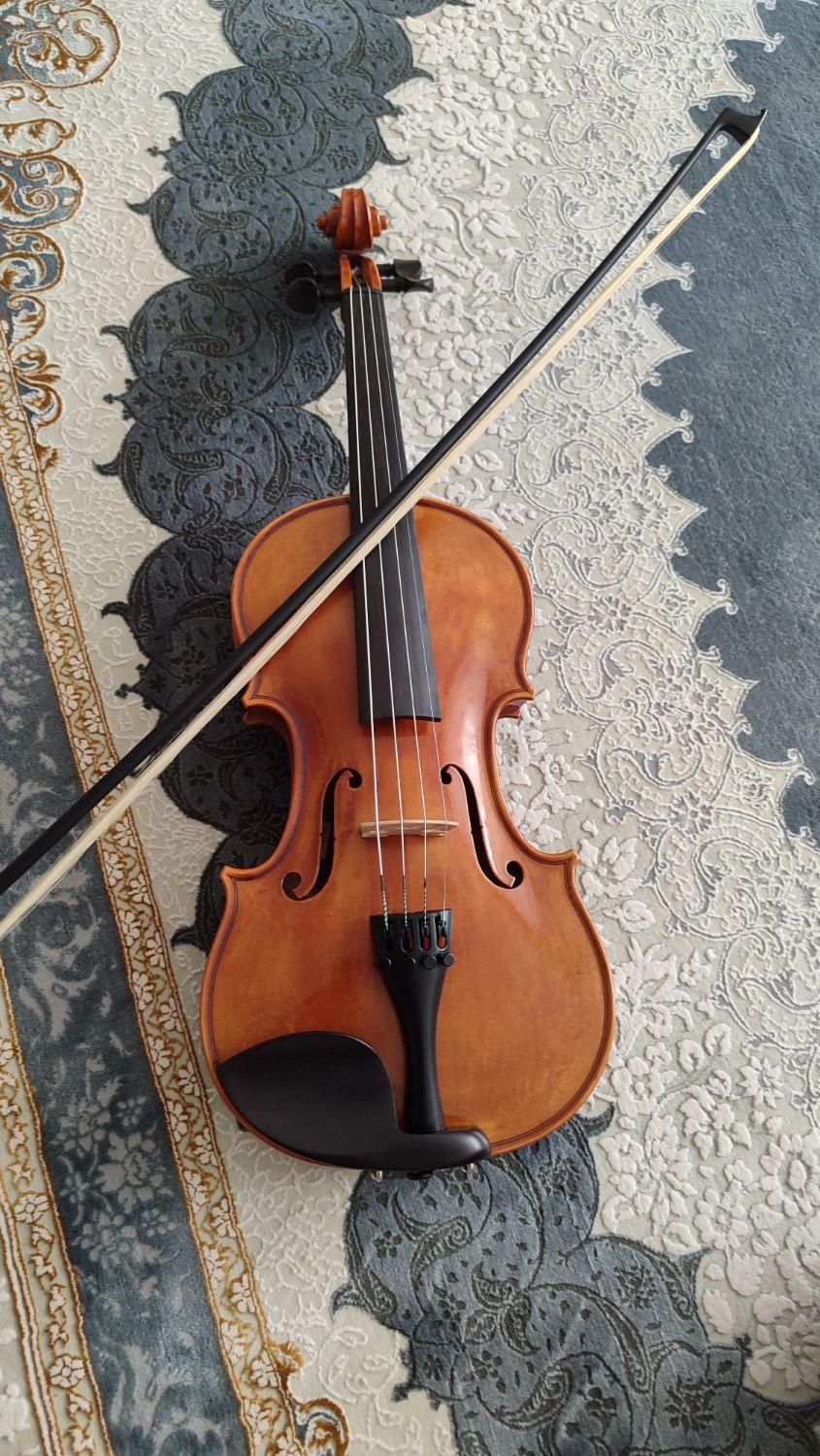 ویولون دست ساز ( فریدونی)|ویولن|شیراز, طلاب|دیوار