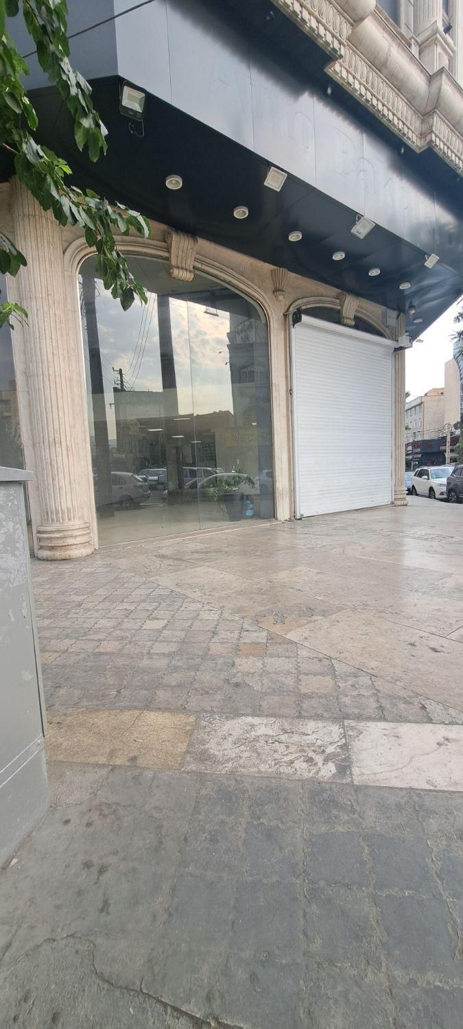 ۳۰۰ متر/تجاری/سعادت آباد/براصلی بلوار دریا/ سه نبش|اجارهٔ مغازه و غرفه|تهران, آسمان|دیوار