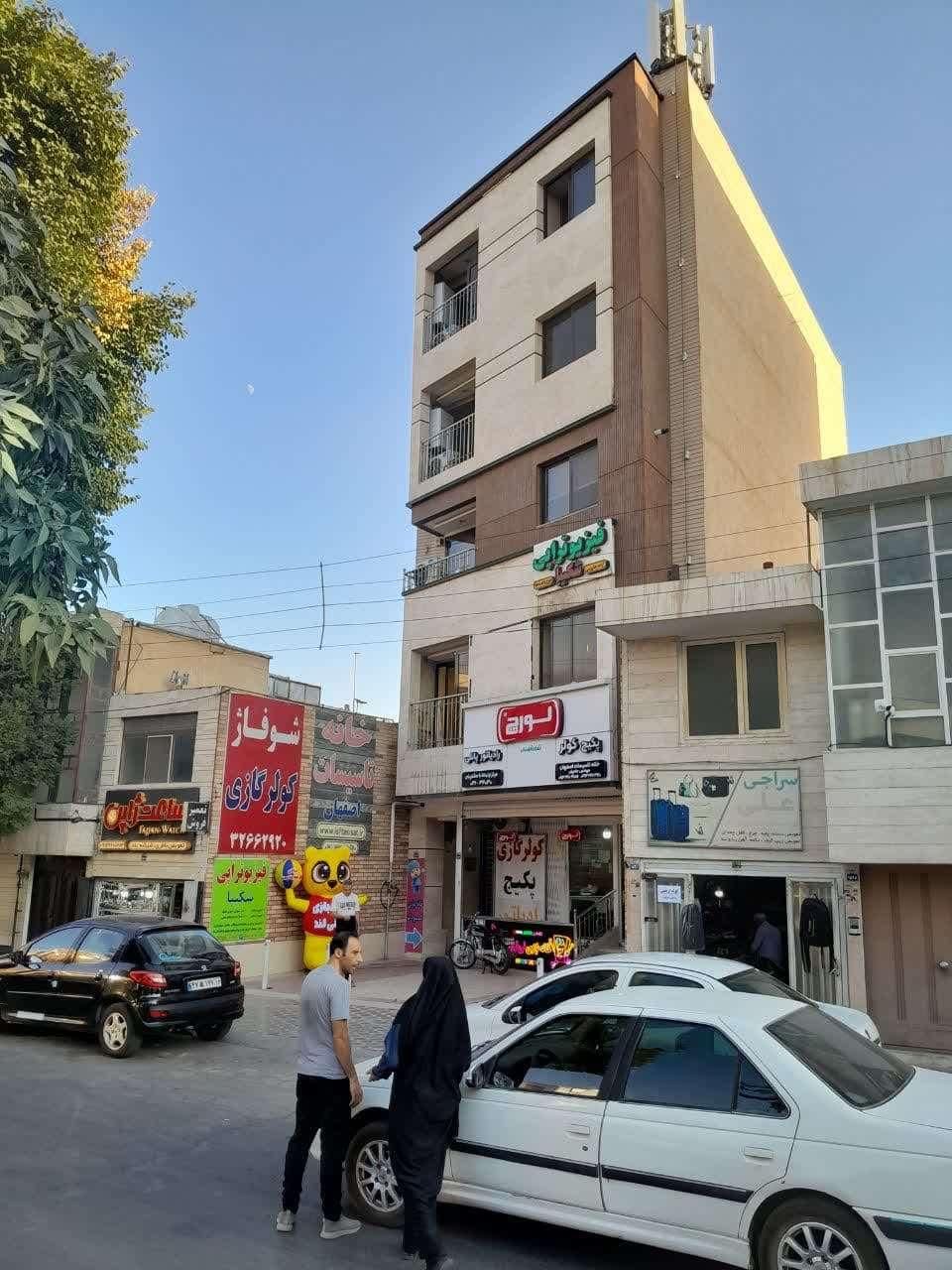 پنجاه متر اداری جهت رهن و اجاره|اجارهٔ دفتر کار، اتاق اداری، مطب|اصفهان, رکن الدوله شرقی|دیوار
