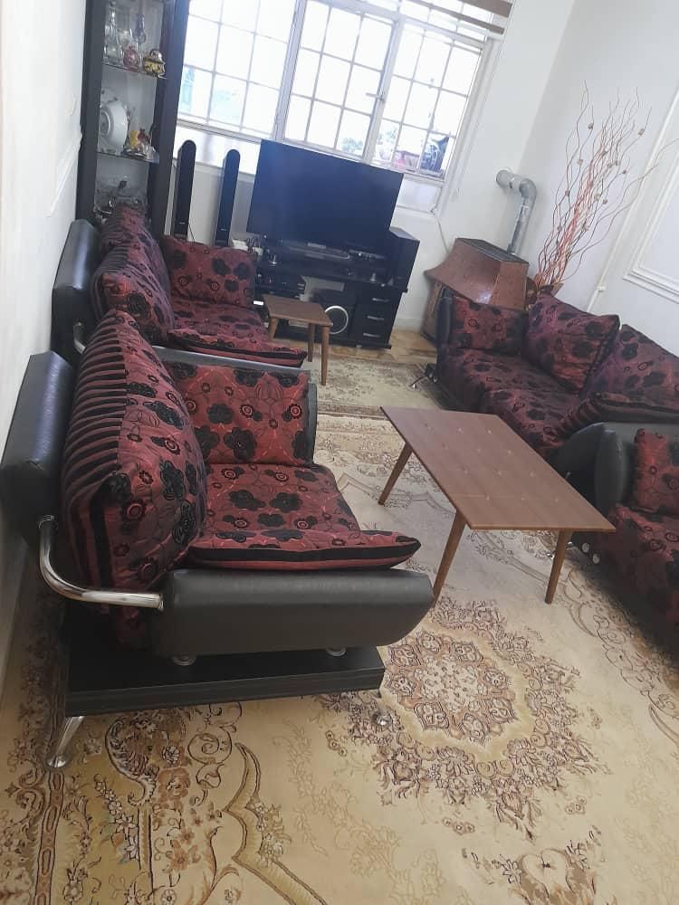 مبلمان راحتی،میز و دو عسلی،جنس درجه یک و محکم|مبلمان خانگی و میز عسلی|تهران, مرادآباد|دیوار