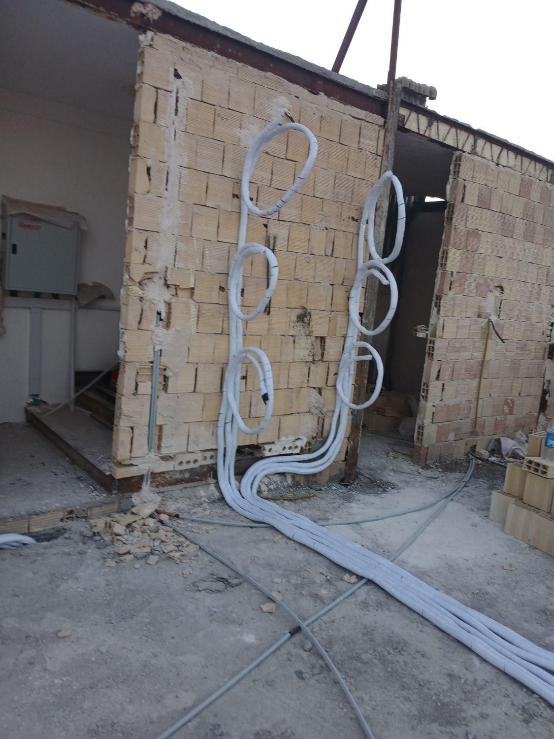 لوله کشی مسی و نصب کولر گازی،|خدمات پیشه و مهارت|مشهد, توس (بلوار توس)|دیوار