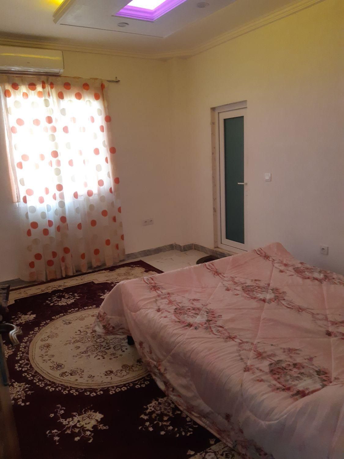 اجاره روزانه ویلا دو خوابه دربست|اجارهٔ کوتاه‌مدت ویلا و باغ|چالوس, |دیوار