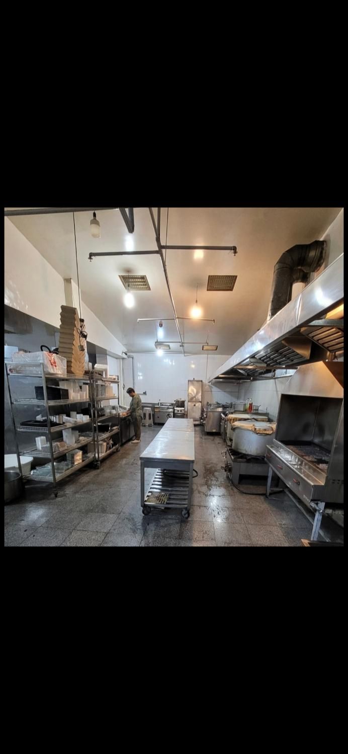 تخته کار و منقل کار|استخدام خدمات فروشگاه و رستوران|تهران, سعادت‌آباد|دیوار