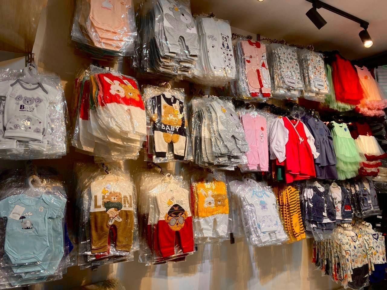 همکاری تیراژ عمده- سیسمونی و لباس نوزاد|کفش و لباس بچه|مشهد, هفده شهریور|دیوار