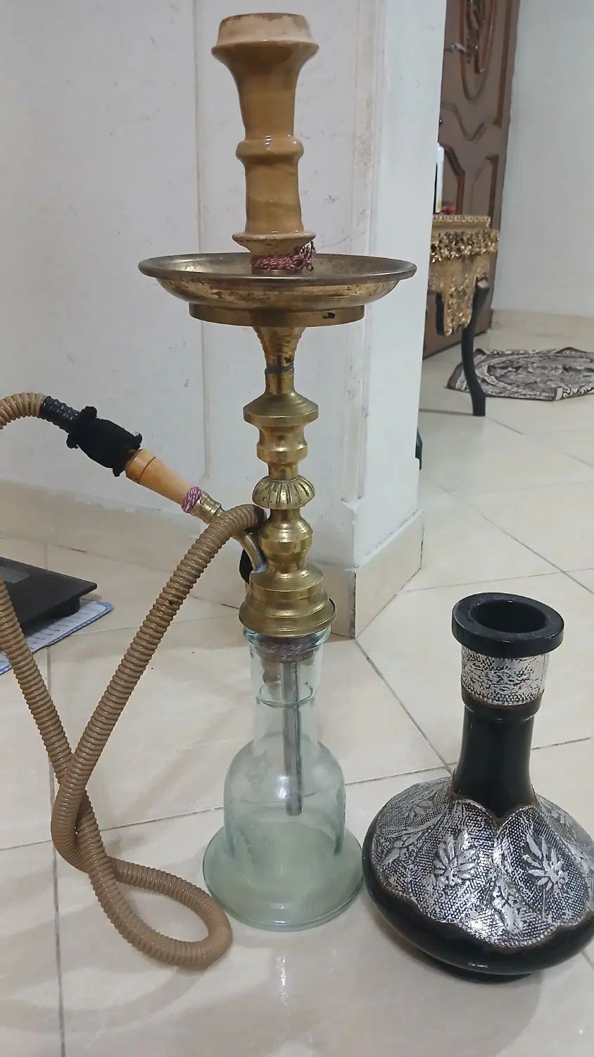 قلیان مارک معماریان کلا 5بار استفاده شده تنه برنجی|کلکسیون و سرگرمی|تهران, علی‌آباد|دیوار