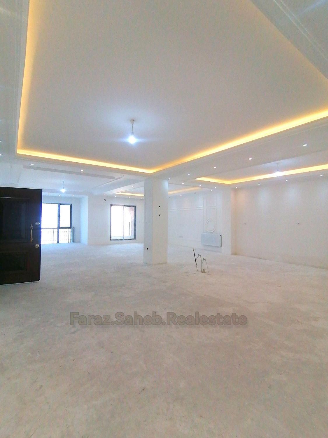 آپارتمان 314 متری / شمس / 4 خواب + 2 پارکینگ|فروش آپارتمان|ارومیه, |دیوار