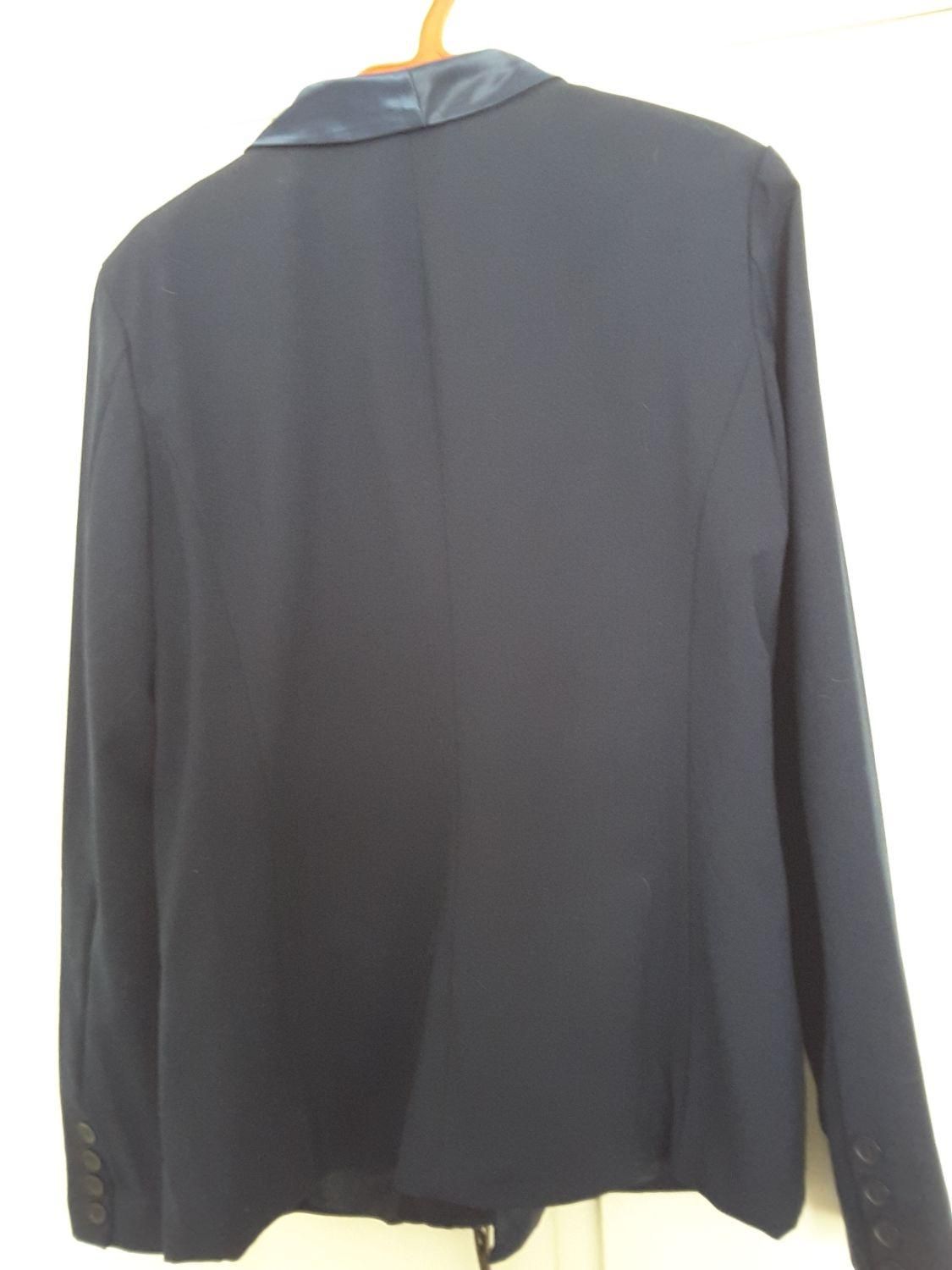 کت وشلوار بسیار خوش دوخت آبی|لباس|تهران, تجریش|دیوار