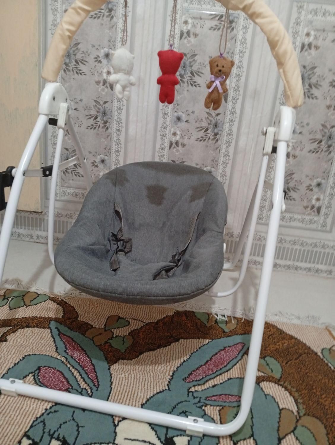 گهواره و تاب|تخت و صندلی بچه|نسیمشهر, |دیوار