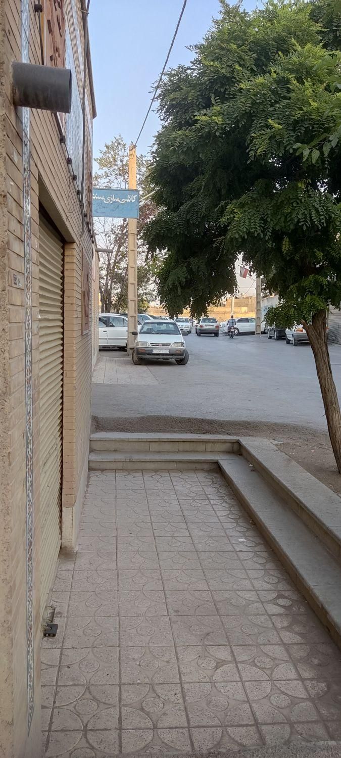 مغازه 30 متری با انبار 100 متری گلزار شهدا مارچین|اجارهٔ مغازه و غرفه|اصفهان, مارچین|دیوار