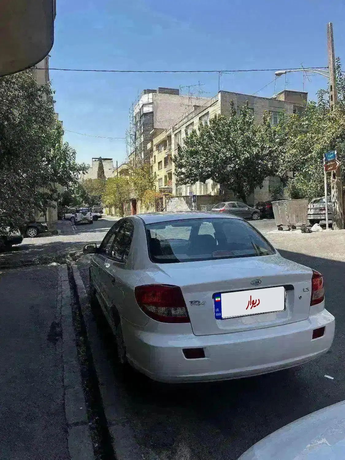 ریو مدل آخر۸۸ با ترمز abs بسیار سالم و کم‌استهلاک|خودرو سواری و وانت|تهران, حشمتیه|دیوار