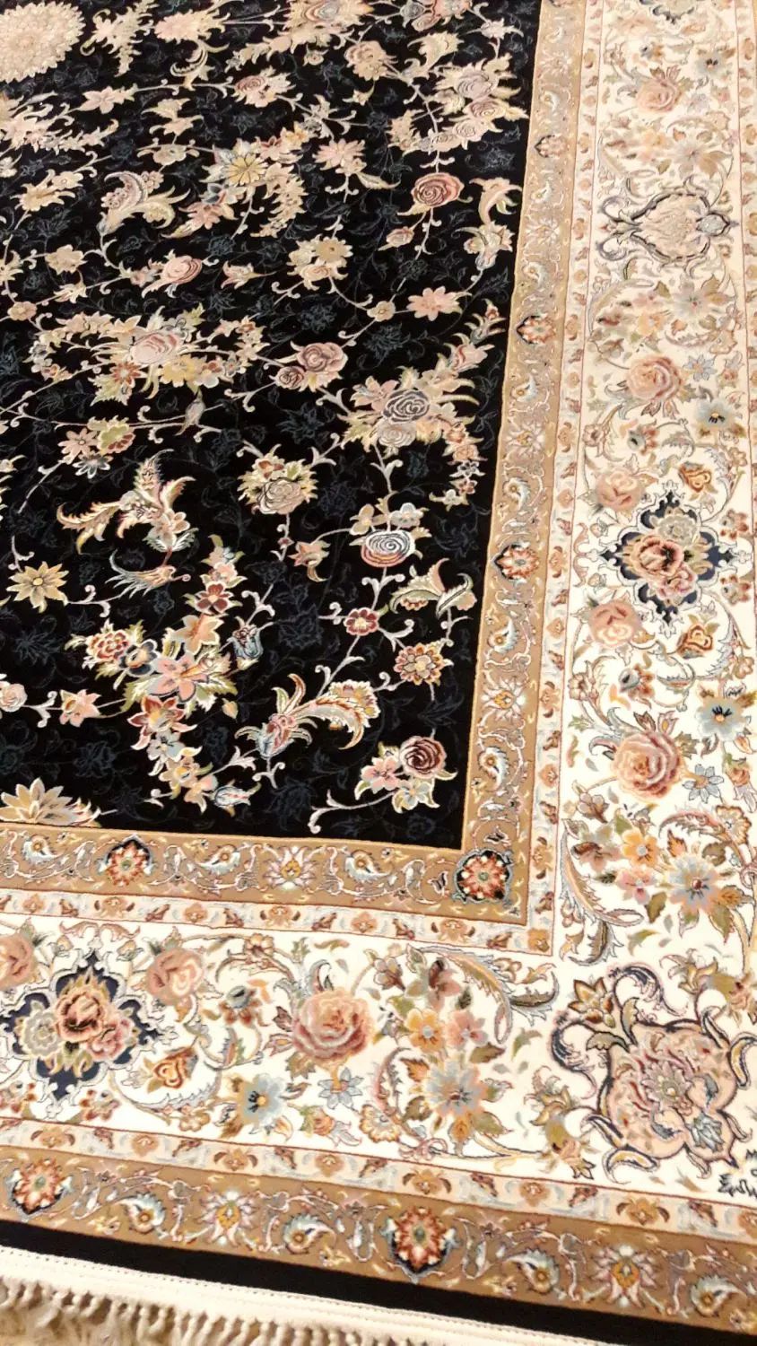 دوعدد فرش۹متری۳۰۰۰تراکم درحدنو جفت نه|فرش|کرج, کوی کارمندان شمالی|دیوار