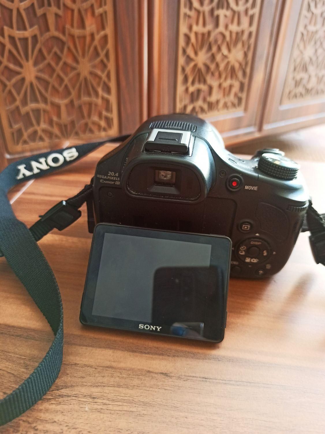 دوربین عکاسی نونو مارک سونی|دوربین عکاسی و فیلمبرداری|ایلام, |دیوار