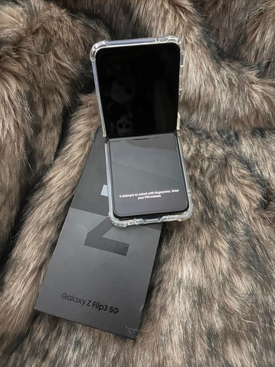 سامسونگ Galaxy Z Fold3 5G|موبایل|تهران, سعادت‌آباد|دیوار