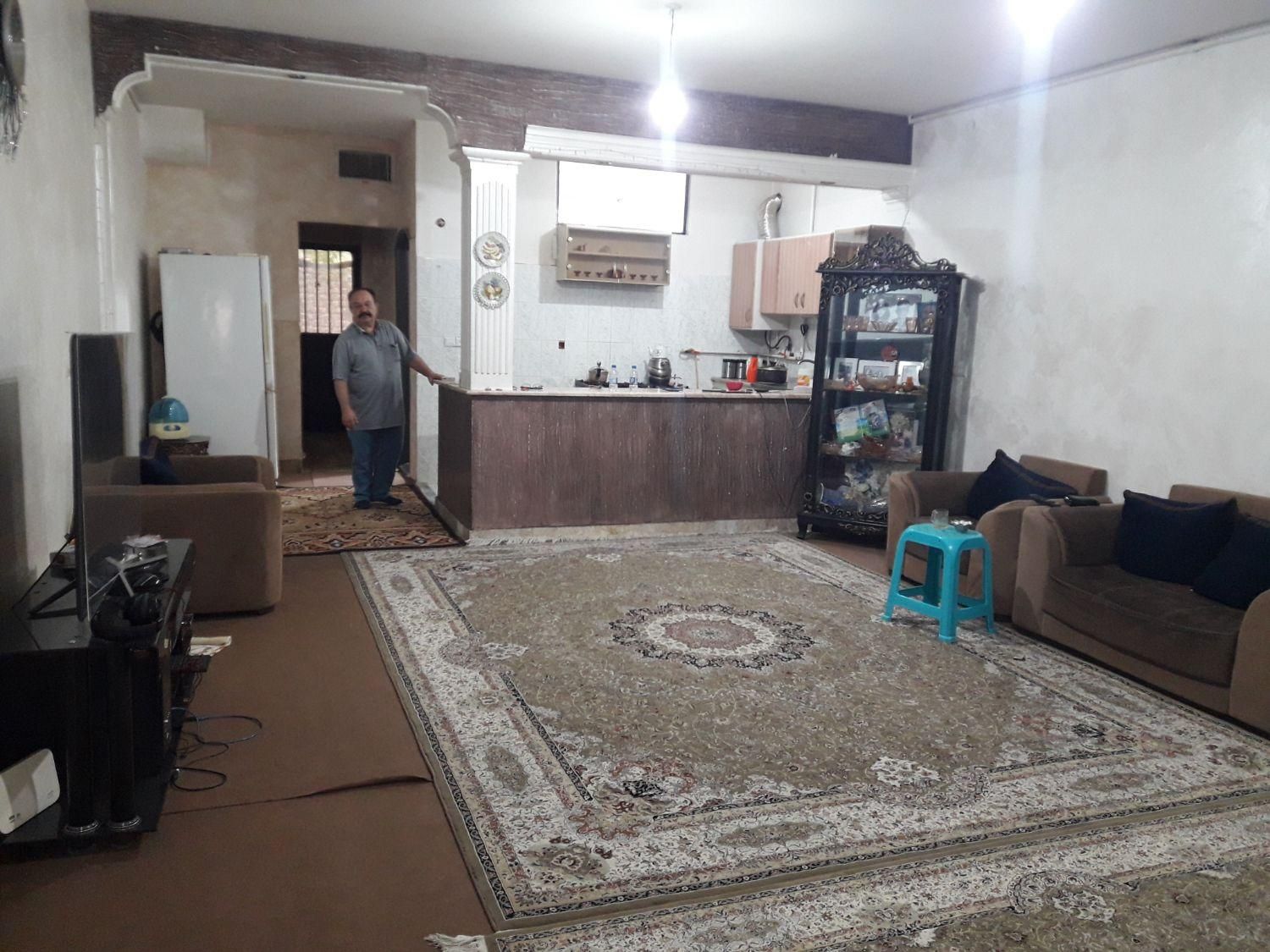 آپارتمان ۸۵ متری ۱ خوابه  همکف در سرافرازان۹|اجارهٔ آپارتمان|مشهد, سرافرازان|دیوار