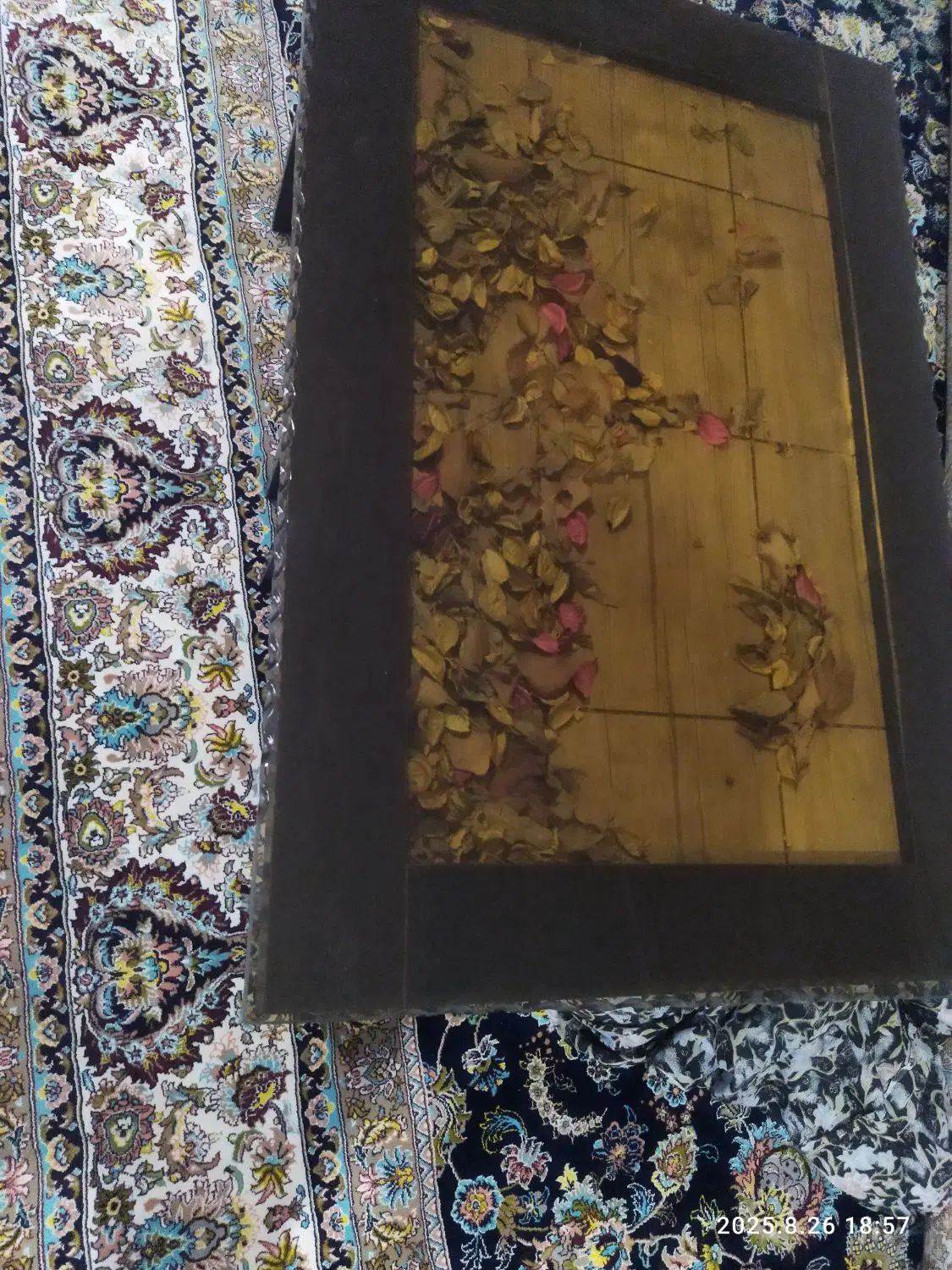میزوعسلی درحدنوبه دلیل تغییردکوراسیون|مبلمان خانگی و میز عسلی|ایلام, |دیوار