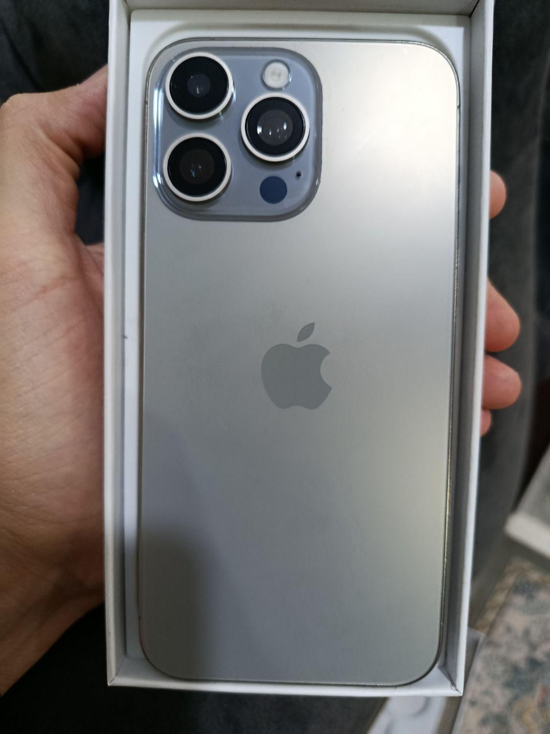 اپل iPhone 15 Pro Max با حافظهٔ ۵۱۲ گیگابایت|موبایل|تهران, بازار|دیوار