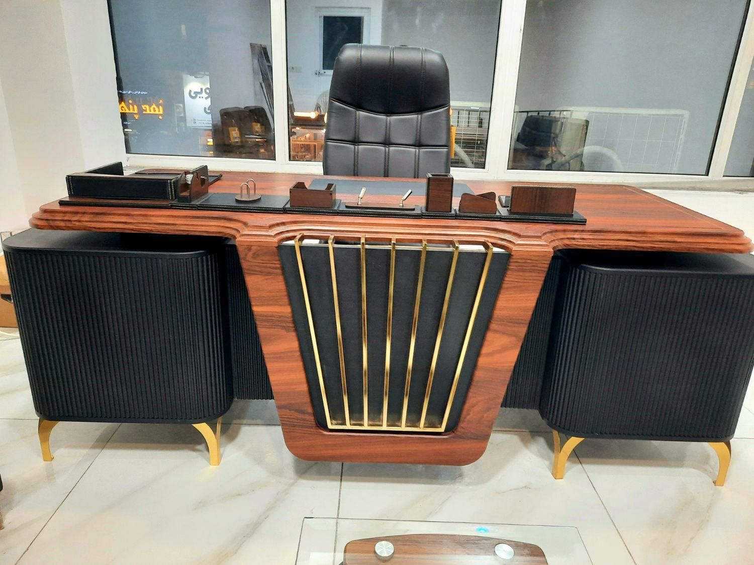 میزمدیریت وکیوم الماس(کیمیا)|مبلمان اداری|گرگان, |دیوار