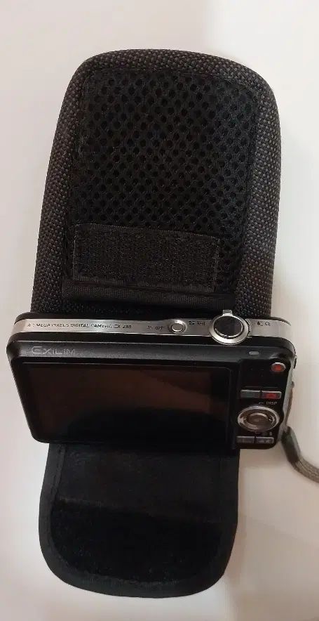 دوربین عکاسی دیجیتال با بِرَند CASIO EXILIM|دوربین عکاسی و فیلم‌برداری|تهران, آبشار تهران (دریاچه)|دیوار