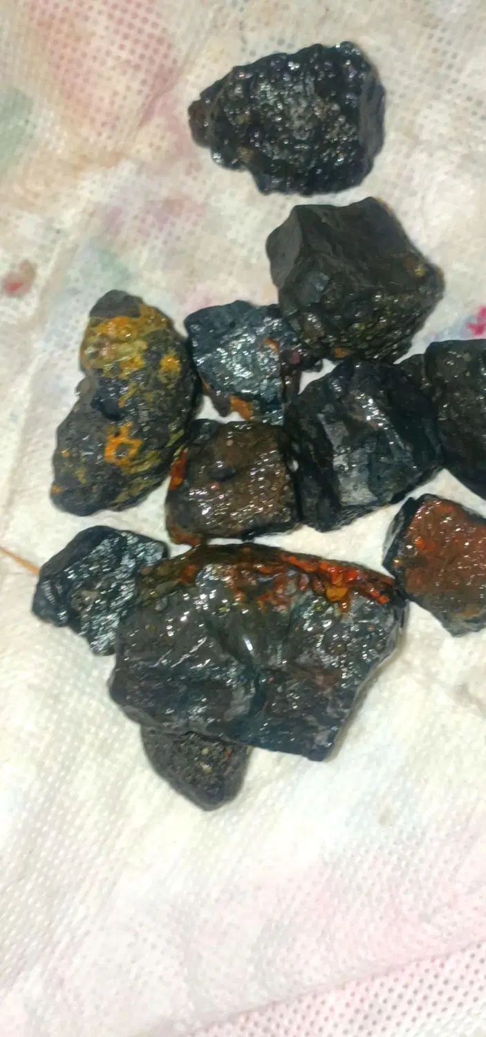 سنگهای از دل صحرا|جواهرات|تهران, آسمان|دیوار