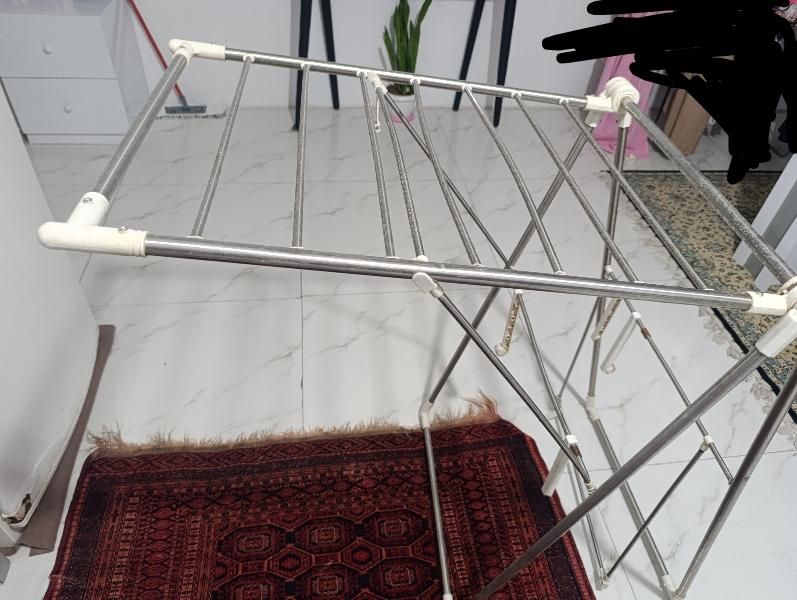 قیمت مفت ب دلیل جاگیری گلیم همراه فرش ها رایگان|فرش|مشهد, نوید|دیوار