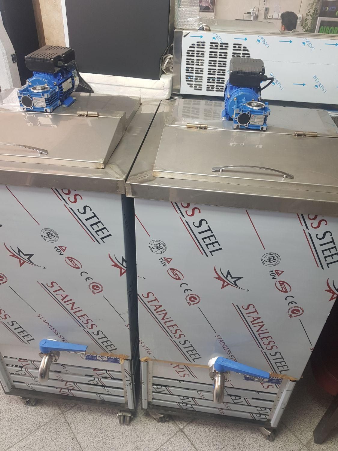 دستگاه شیرسردکن ۲۵۰لیتری|فروشگاه و مغازه|کازرون, |دیوار