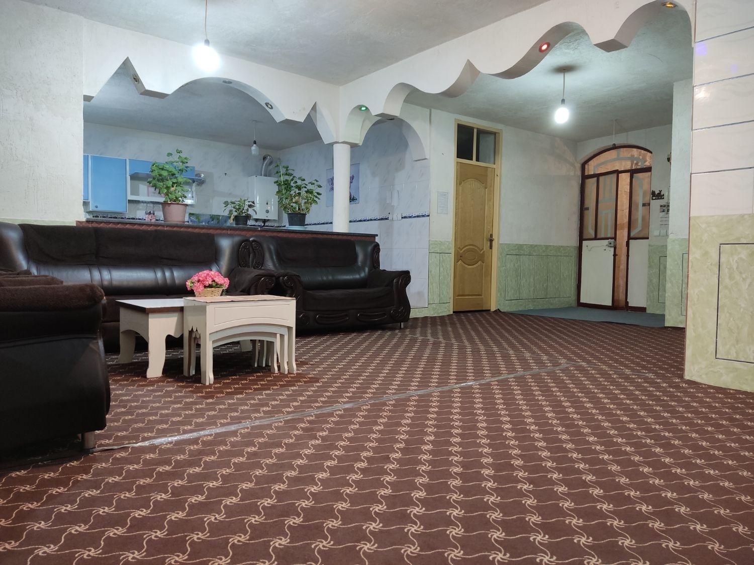 سوییت دوخواب تمیز با پارکینگ اختصاصی در شهر سی سخت|اجارهٔ کوتاهمدت آپارتمان و سوئیت|سیسخت, |دیوار