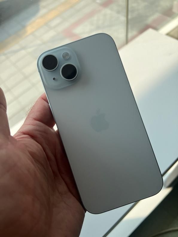 iPhone 15 با حافظهٔ ۱۲۸ گیگابایت|موبایل|کرج, گوهردشت|دیوار