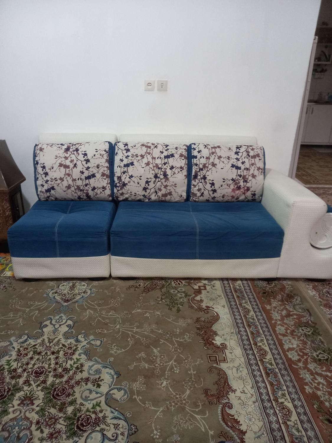 مبلمان بسیار تمیز|مبلمان خانگی و میز عسلی|اصفهان, عمان سامانی|دیوار