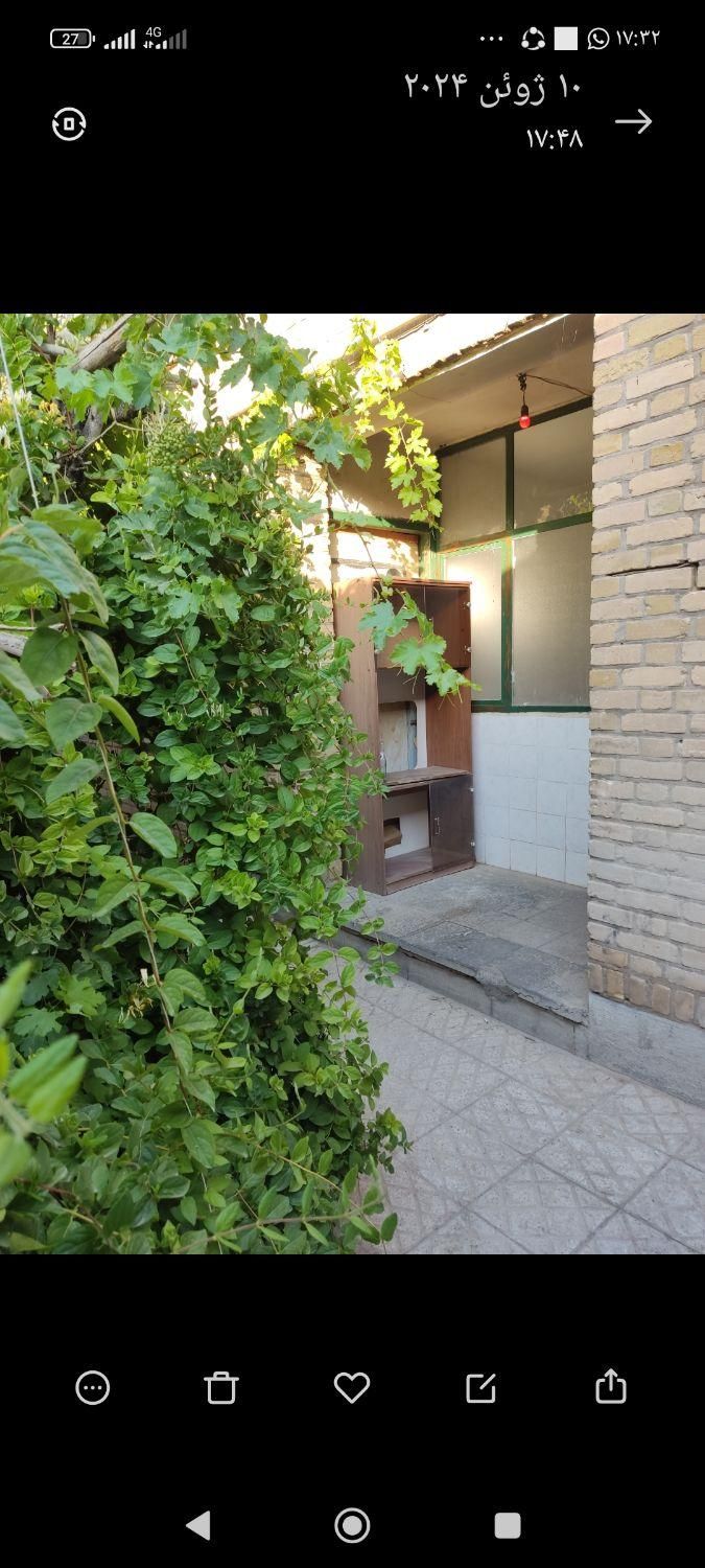 اتاق امکانات کامل. جنب سوپر مارکت پارکینگ رایگان|اجارهٔ کوتاهمدت آپارتمان و سوئیت|سمنان, |دیوار