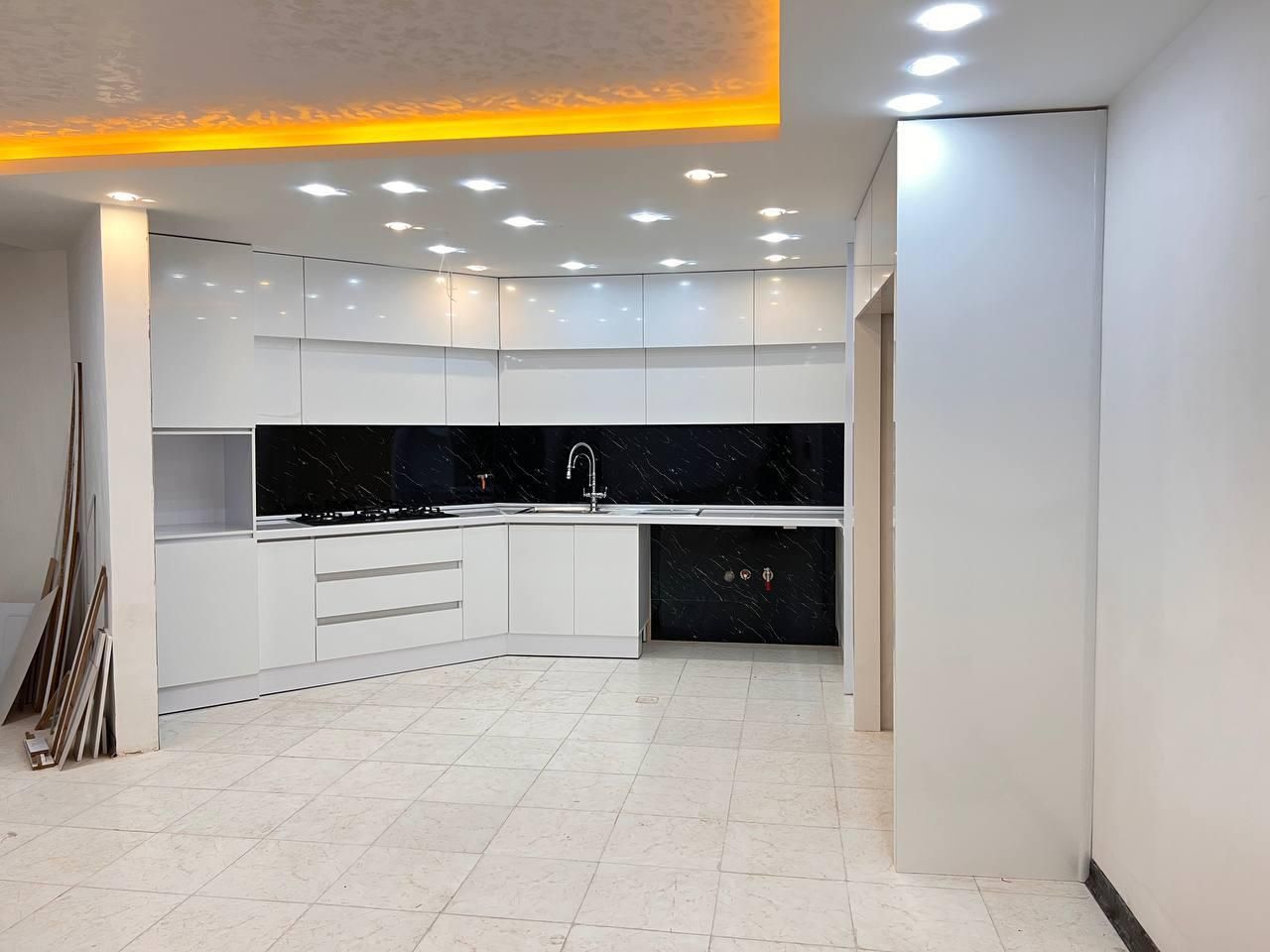 کابینت کمد دیواری امدیاف دکوراسیون داخلی|خدمات پیشه و مهارت|فولادشهر, سایت صنعتی کاوه|دیوار