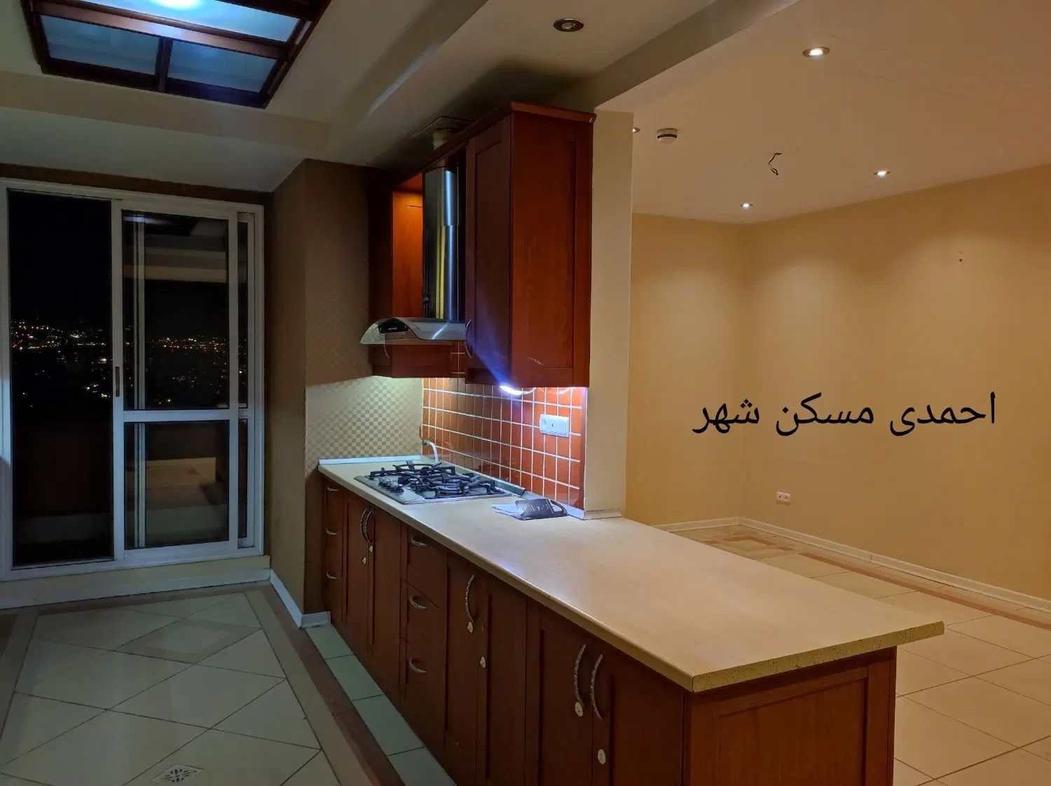 برج سبحان (بلوار کاوه) ۱۸۵ متر طبقه ۱۰ (احمدی)|اجارهٔ آپارتمان|تهران, قیطریه|دیوار